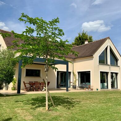 Maison 8 pièces 576000 €