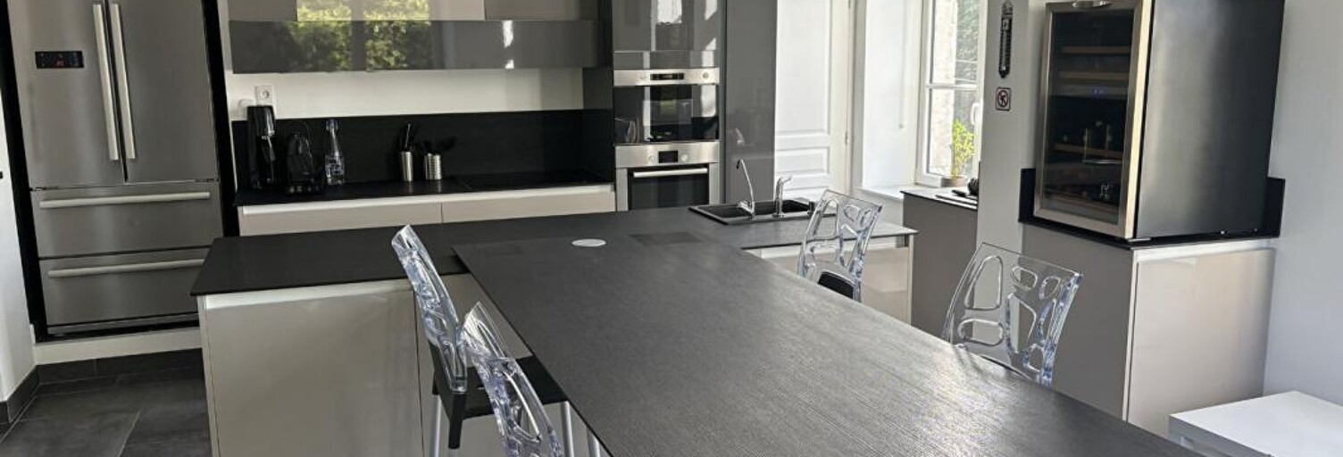 Maison 12 Pièces 532 m² à vendre à Mondicourt (62760)