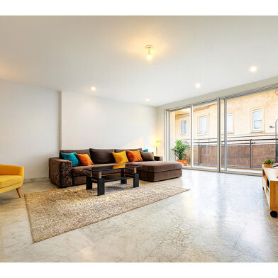 Appartement 4 pièces 176500 €