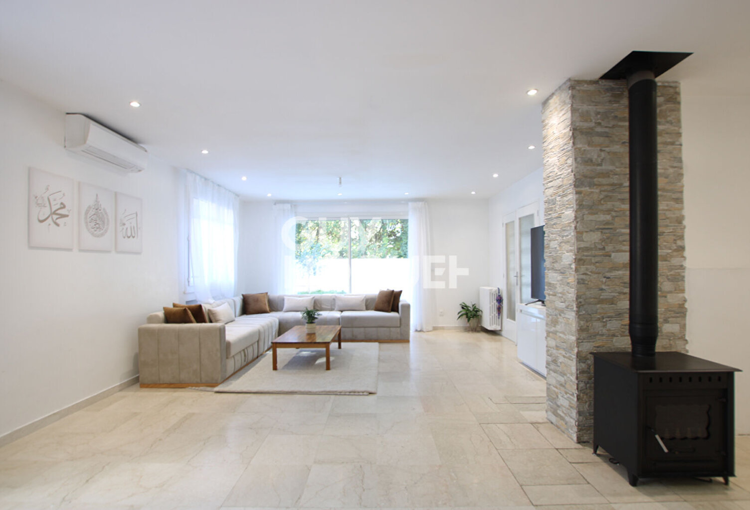 maison — photo 1