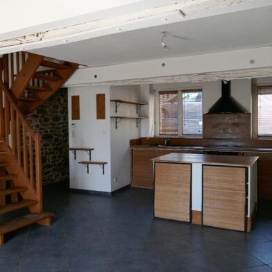 Maison 4 pièces 1020 €