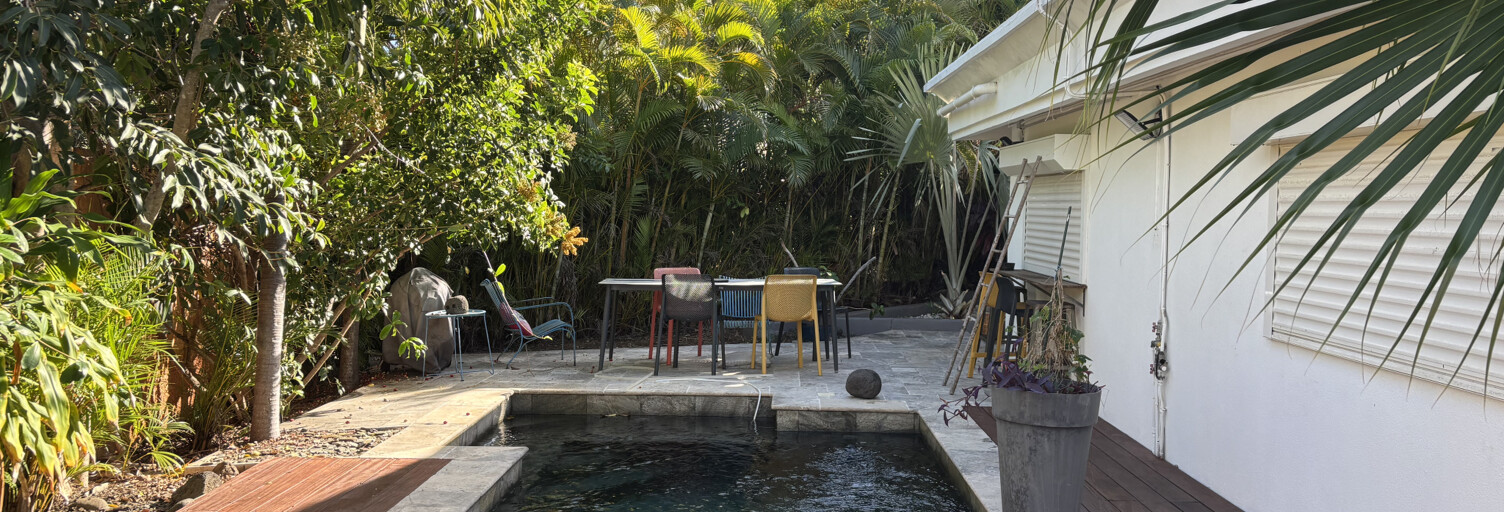 Maison 5 Pièces 95 m² à louer à Saint-Pierre (97410)