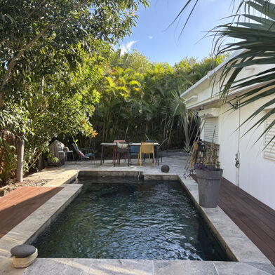 Maison 5 pièces 2200 €