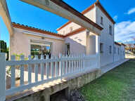 MONTARNAUD BELLE VILLA T6 DE 165M2 SUR 1196M2 DE TERRAIN AVE — photo 4