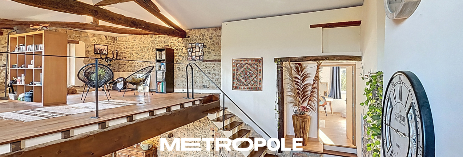 Maison 10 Pièces 326 m² à vendre à Vindry-sur-Turdine (69490)