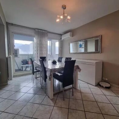 Appartement 3 pièces 136500 €