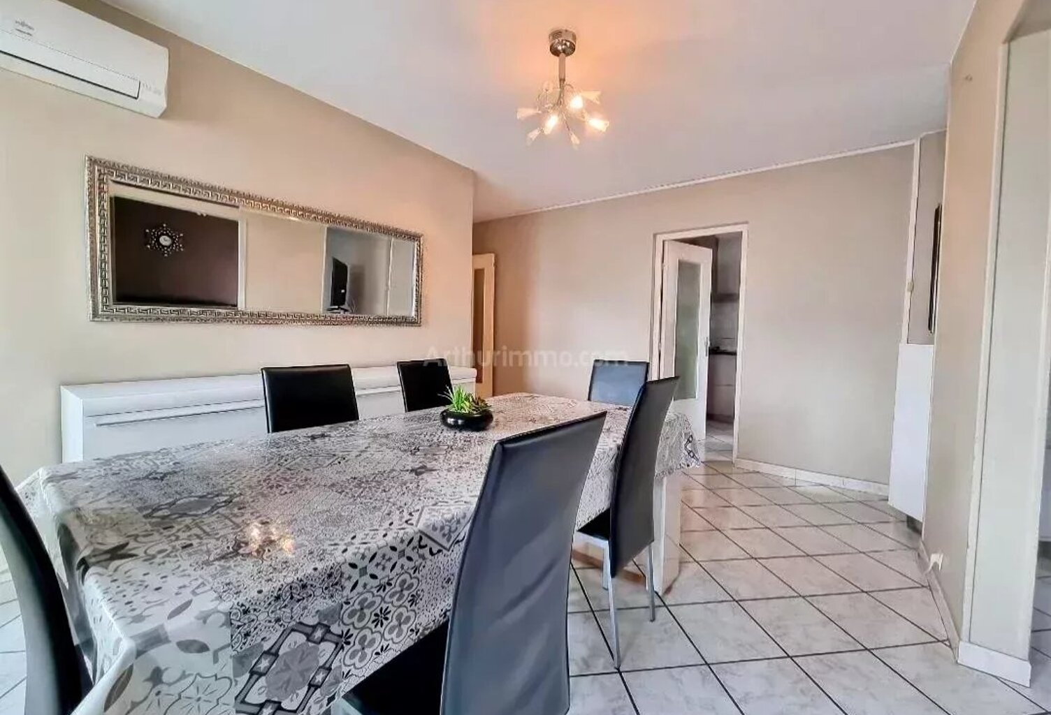 GRENOBLE, appartement de 3 pièces + cuisine, 73,41 m² — photo 1