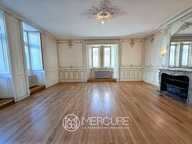 APPARTEMENT XIXe de 163 M² avec PARKINGS et CAVES — photo 3