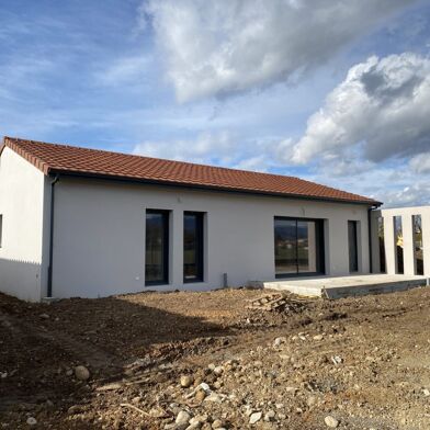 Maison 4 pièces 210990 €