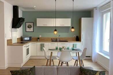 Maison 3 pièces 810 €