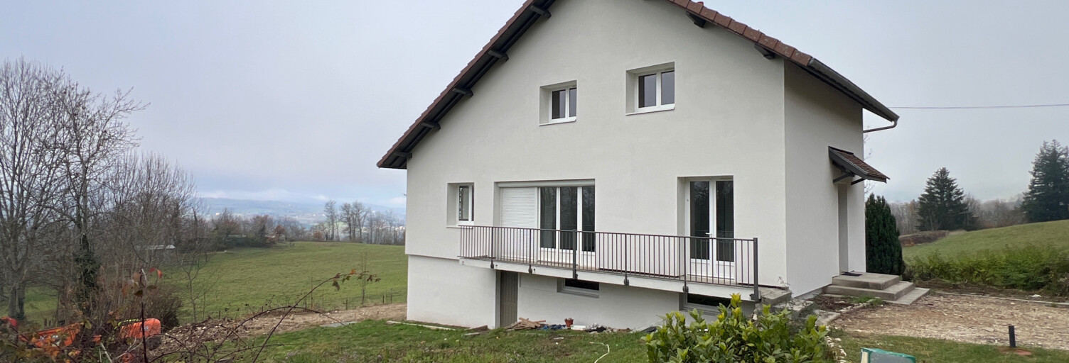 Maison 5 Pièces 104 m² à louer à Novalaise (73470)