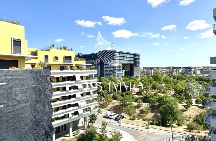 PENTHOUSE / PORT MARIANNE — photo 2