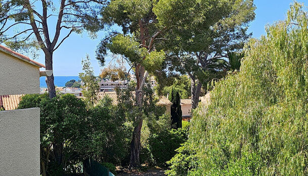 Appartement 4 pièces  à vendre Carqueiranne 83320