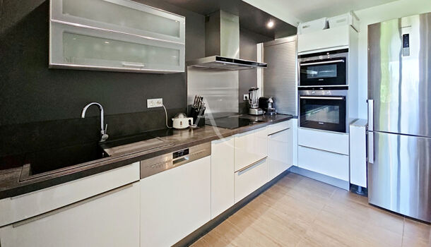 Appartement 4 pièces  à vendre Carqueiranne 83320