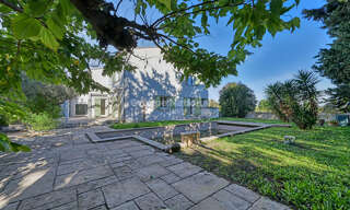 Maison 8 Pièces 270 m² à vendre à Bernis (30620)