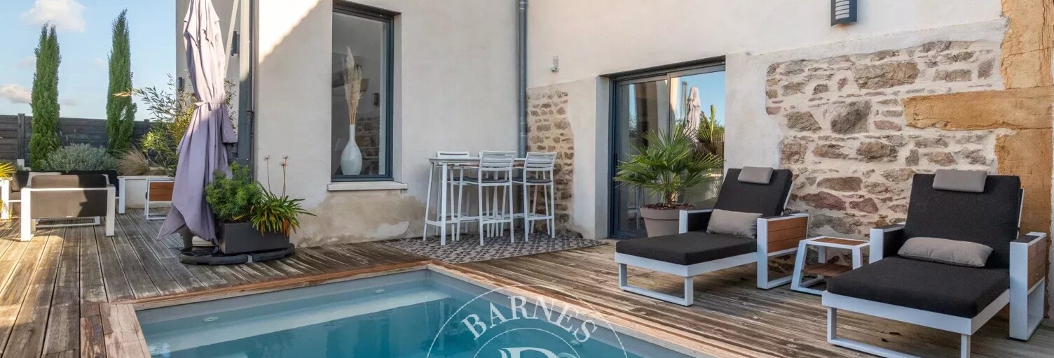 Maison 6 Pièces 204 m² à vendre à La Tour-de-Salvagny (69890)