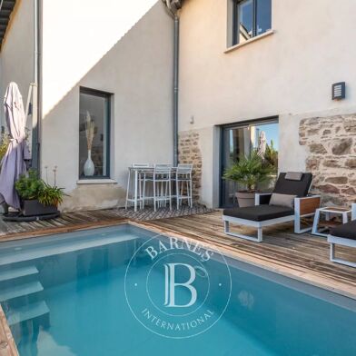 Maison 6 pièces 780000 €