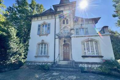 Maison 10 pièces 2100000 €