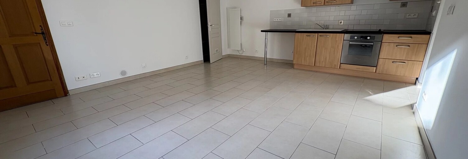 Appartement 2 Pièces 45 m² à louer à Jouques (13490)