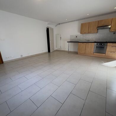 Appartement 2 pièces 690 €