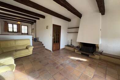 Maison 5 pièces 1220 €