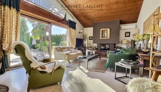 Villa / Maison 8 pièces  à vendre Saintes 17100