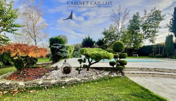 Villa / Maison 8 pièces  à vendre Saintes 17100