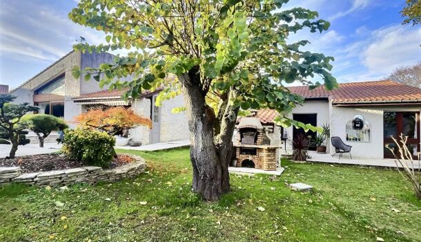 Villa / Maison 8 pièces  à vendre Saintes 17100