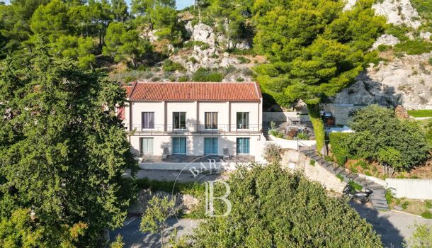 Villa / Maison 8 pièces  à vendre Marseille 10eme 13010