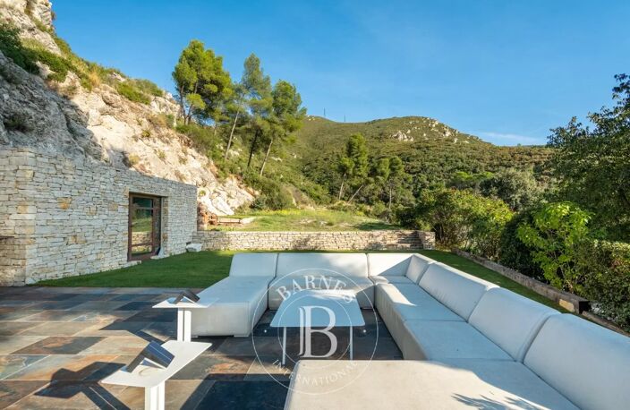 A VENDRE - 13009  - MAISON  - VUE IMPRENABLE SUR MARSEILLE - PRO — photo 3