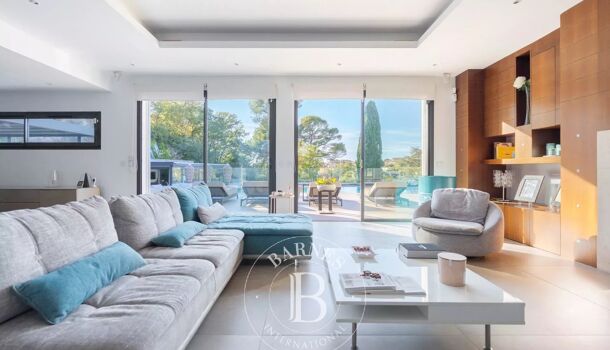 Villa / Maison 7 pièces  à vendre Marseille 12eme 13012