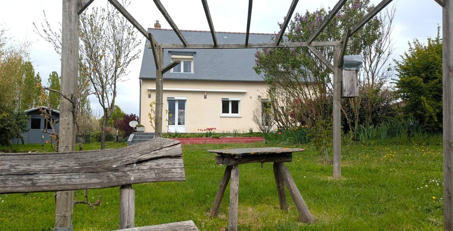 Vente maison 5 pièces 120 m² Sainte-Maure-de-Touraine (37800) — photo 1