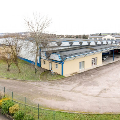 Commerce  2490000 €