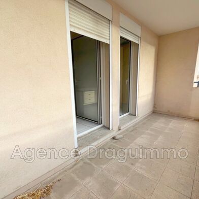 Appartement 4 pièces 152000 €