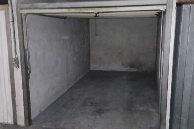 Garage  35000 €