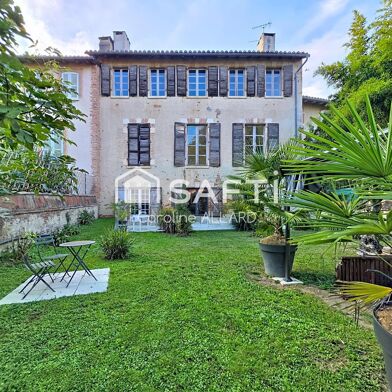 Maison 15 pièces 299900 €