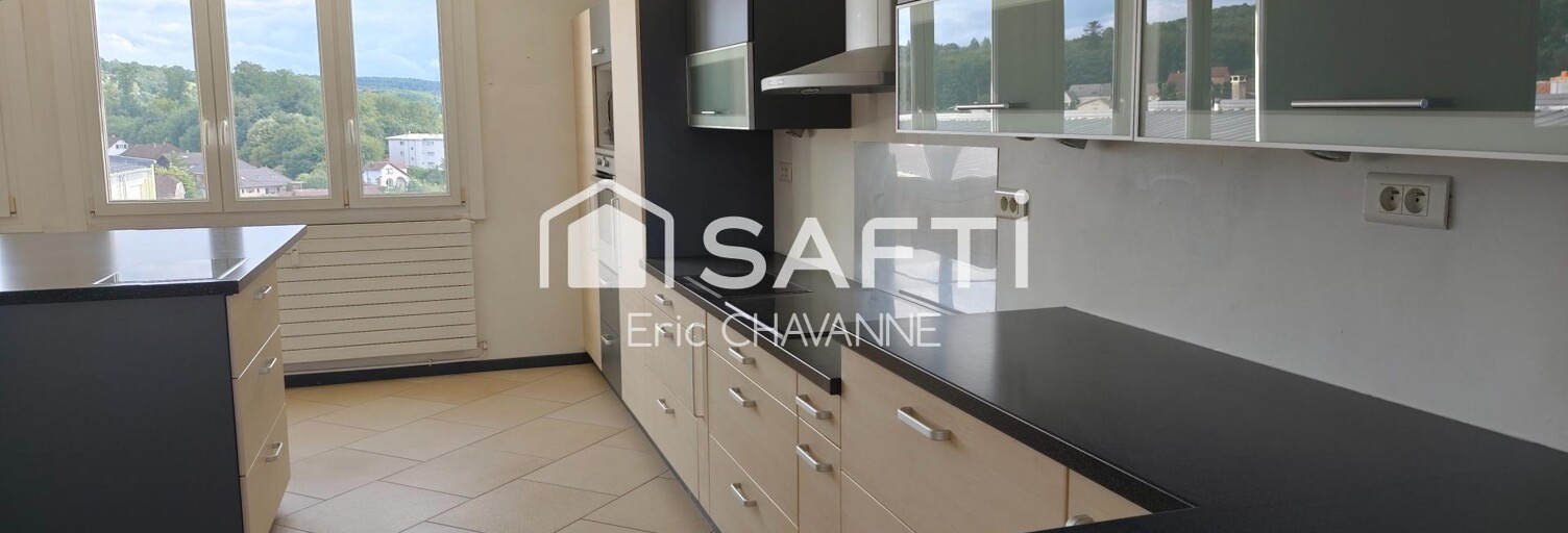 Appartement 5 Pièces 128 m² à vendre à Beaucourt (90500)