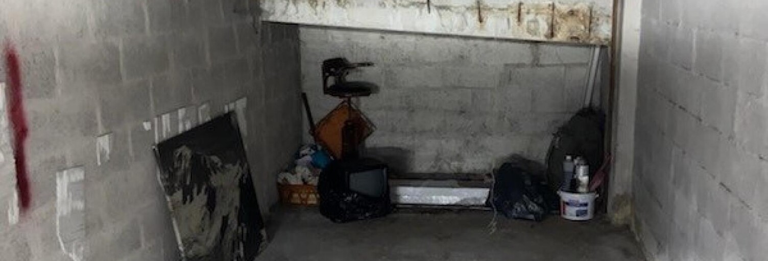 Garage  14 m² à vendre à Marseille 7 (13007)