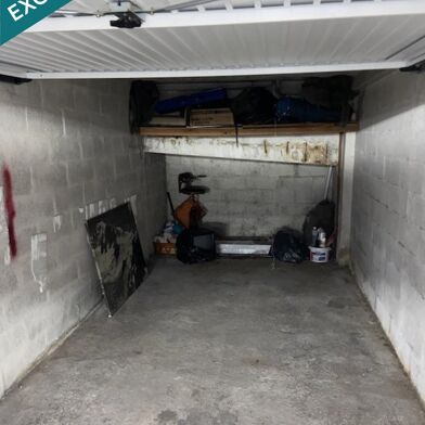 Garage  50000 €