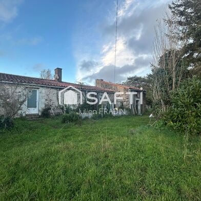 Maison 5 pièces 146400 €