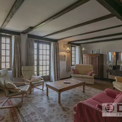 Maison 6 pièces 325000 €