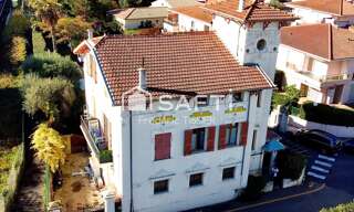 Immeuble  270 m² à vendre à Vallauris (06220)