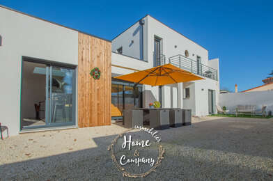 Maison 4 pièces 571400 €