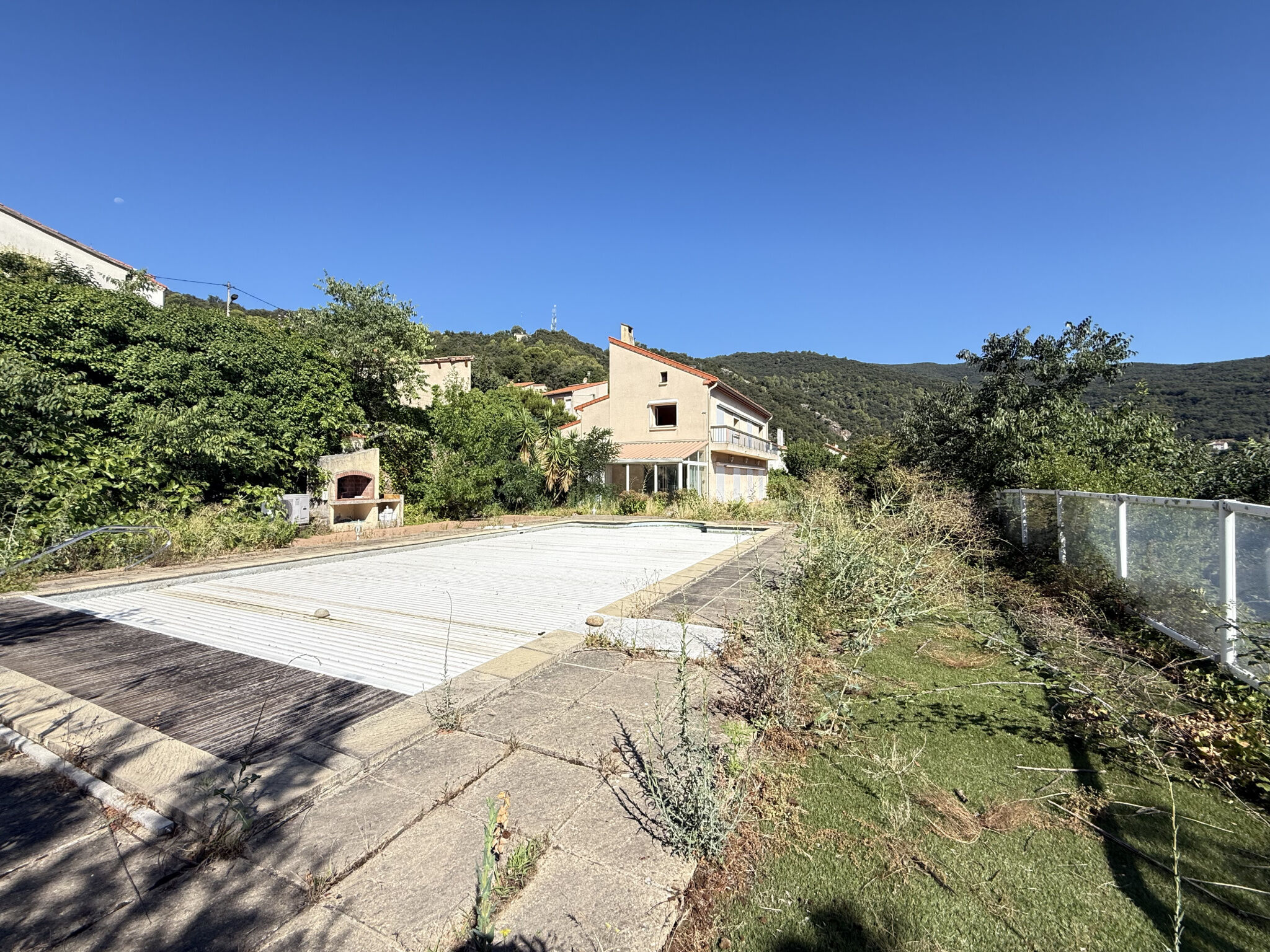 Villa / Maison  T6 à vendre Amélie-les-Bains-Palalda 66110