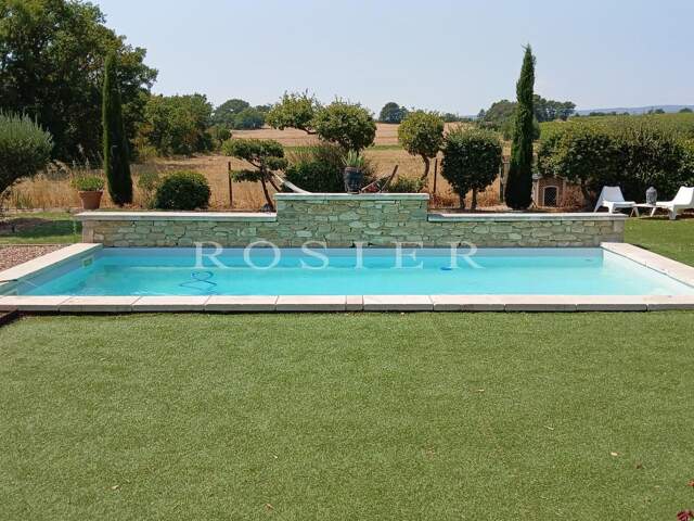 Villa contemporaine au cœur du Luberon à Roussillon — photo du bien