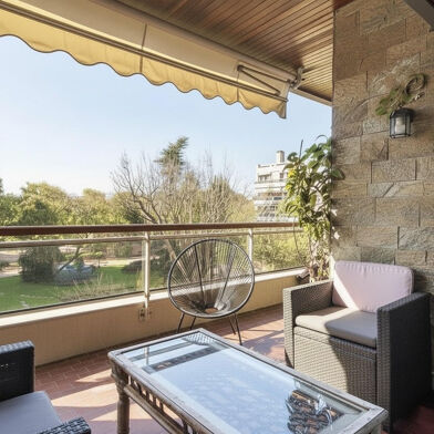 Appartement 4 pièces 594000 €