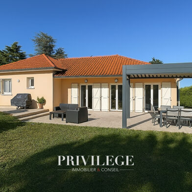 Maison 6 pièces 970000 €