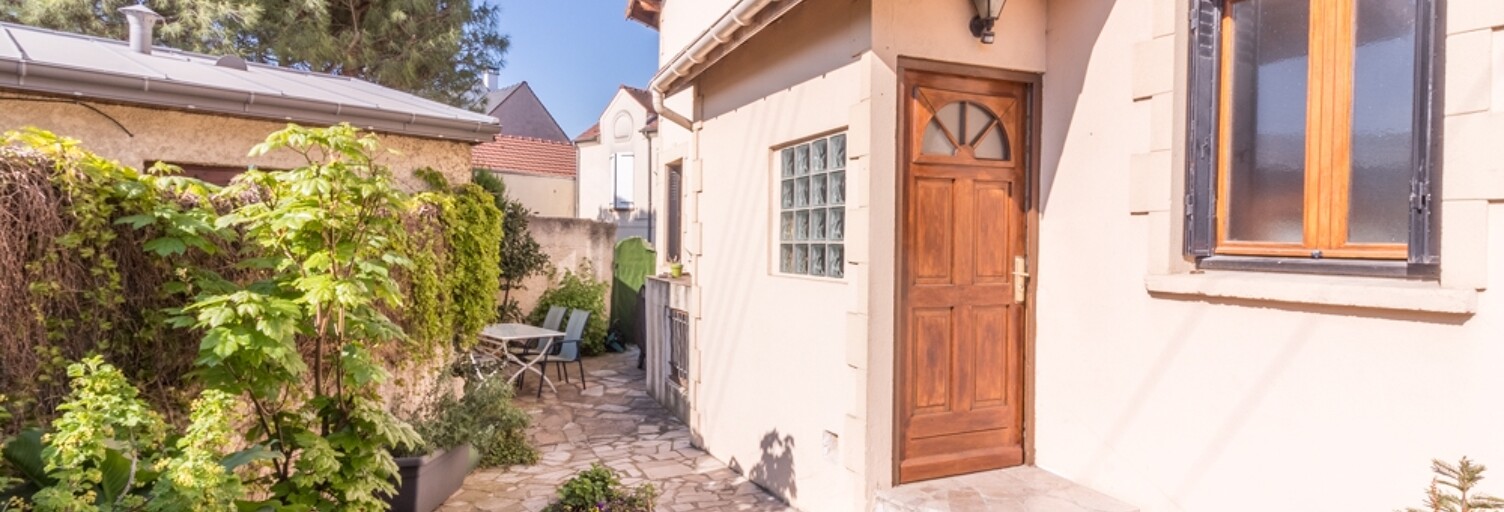 Maison 5 Pièces 79 m² à vendre à Carrières-sur-Seine (78420)