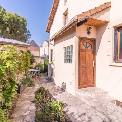 Maison 5 pièces 375000 €