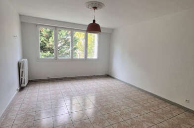 Appartement 5 pièces 800 €